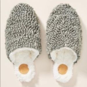 Anthropologie Far away from close slippers M/L